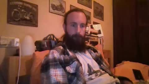 Snapshot of yeti_92 chatting on February 8, 6:01 pm yeti_92 online show from February 8, 6:01 pm