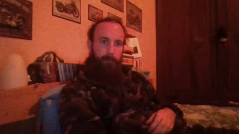 Snapshot of yeti_92 chatting on February 11, 5:50 pm yeti_92 online show from February 11, 5:50 pm