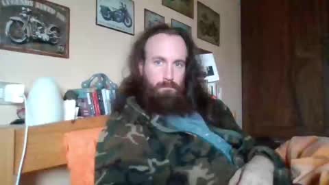 Snapshot of yeti_92 chatting on February 22, 12:51 pm yeti_92 online show from February 22, 12:51 pm