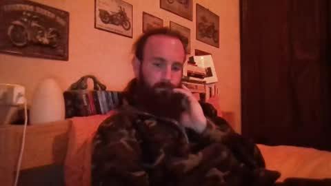 Snapshot of yeti_92 chatting on February 24, 6:47 pm yeti_92 online show from February 24, 6:47 pm