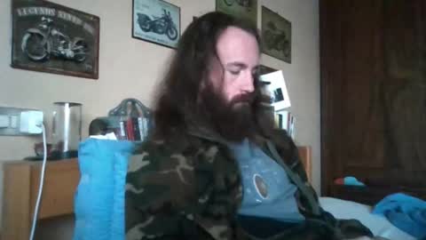 Snapshot of yeti_92 chatting on September 30, 6:29 am yeti_92 online show from September 30, 6:29 am