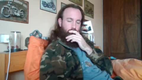 Snapshot of yeti_92 chatting on November 29, 11:02 am yeti_92 online show from November 29, 11:02 am