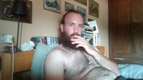 yeti_92 online show from June 27, 12:33 pm