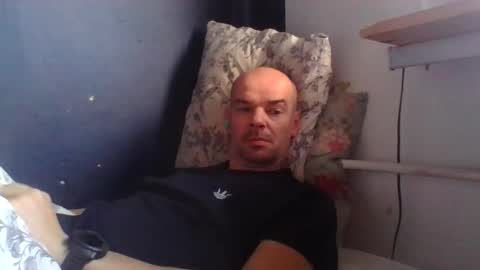 Snapshot of yewloo chatting on October 25, 5:59 am yewloo online show from October 25, 5:59 am