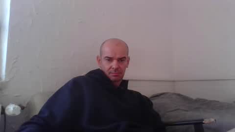 yewloo online show from March 18, 7:44 am