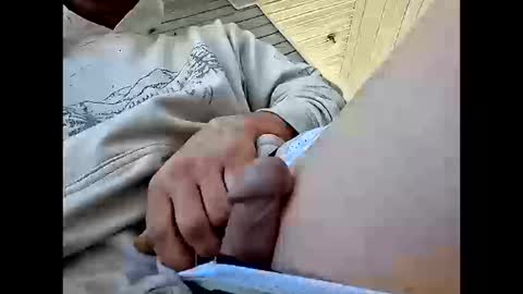 Snapshot of yezzi_1997 chatting on October 11, 9:02 pm yezzi_1997 online show from October 11, 9:02 pm
