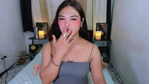 Snapshot of yhanna_08 chatting on June 12, 10:36 am yhanna_08 online show from June 12, 10:36 am
