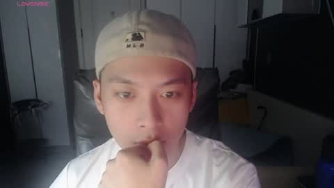 yichen009 online show from July 22, 7:38 pm