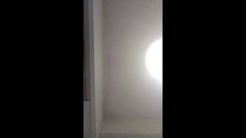 yicntxlpevcv online show from January 18, 11:08 pm