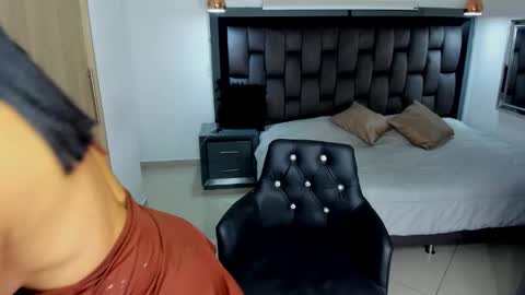 Snapshot of yikaalves chatting on September 14, 2:54 am Yika Alves online show from September 14, 2:54 am