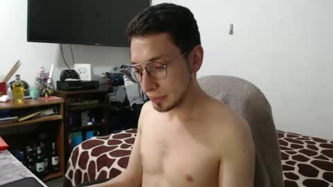 yinmao08 online show from March 5, 12:39 am