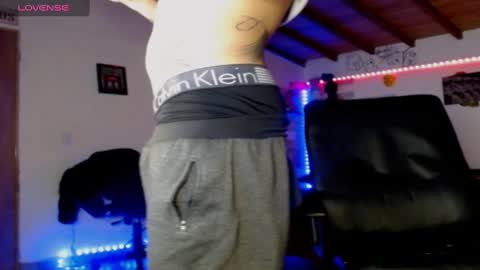 yio cohen  online show from December 18, 5:26 am