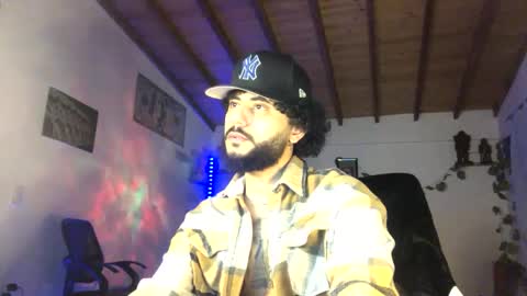 Snapshot of yio__cohen chatting on January 11, 3:34 am yio cohen online show from January 11, 3:34 am