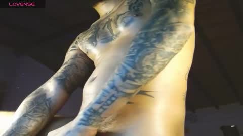 Snapshot of yio__cohen chatting on January 11, 9:36 am yio cohen online show from January 11, 9:36 am