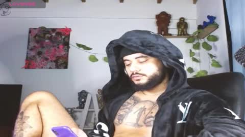 Snapshot of yio__cohen chatting on January 21, 1:08 am yio cohen online show from January 21, 1:08 am