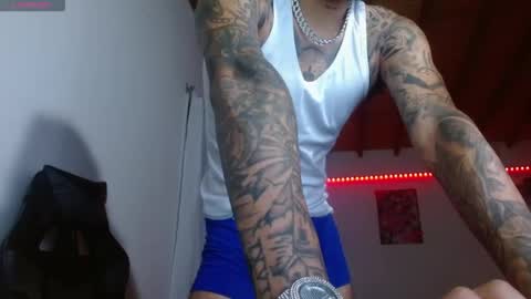 Snapshot of yio__cohen chatting on October 11, 6:34 am yio cohen online show from October 11, 6:34 am