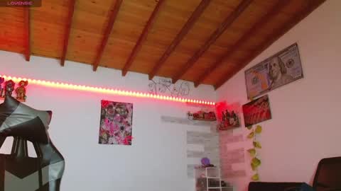 Snapshot of yio__cohen chatting on October 26, 9:26 am yio cohen online show from October 26, 9:26 am