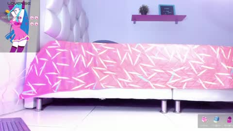 Snapshot of yiovanna19 chatting on January 18, 12:26 pm Yiovanna online show from January 18, 12:26 pm