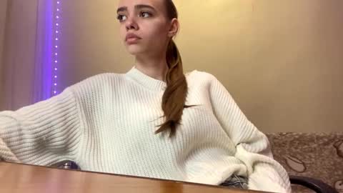 Kristi online show from March 13, 6:36 pm