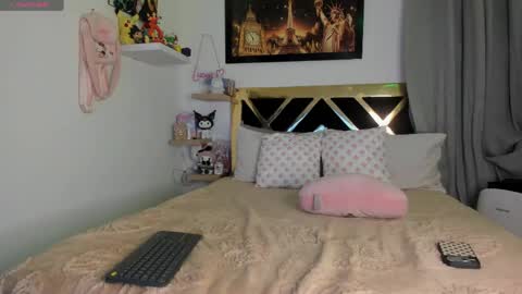 Snapshot of yluismag chatting on May 30, 4:09 am lucy online show from May 30, 4:09 am