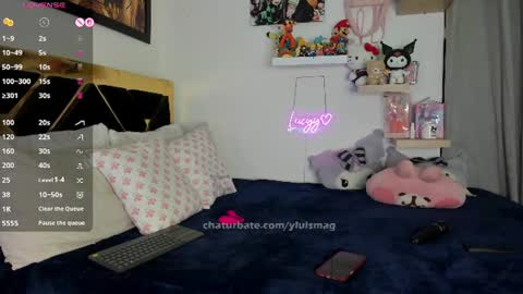 Snapshot of yluismag chatting on June 8, 2:34 am lucy online show from June 8, 2:34 am