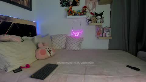 Snapshot of yluismag chatting on June 11, 1:16 am lucy online show from June 11, 1:16 am