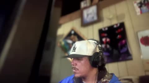 Snapshot of ymmotg chatting on January 31, 12:40 pm ymmotg online show from January 31, 12:40 pm