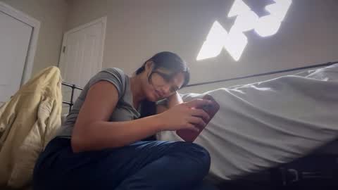 Snapshot of ynaong chatting on October 7, 2:36 pm Palmela Handerson online show from October 7, 2:36 pm