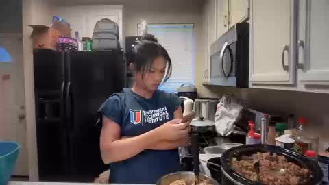 Snapshot of ynaong chatting on October 13, 3:45 pm Palmela Handerson online show from October 13, 3:45 pm