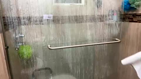 Snapshot of yngnhun9 chatting on July 18, 5:11 am yngnhun9 online show from July 18, 5:11 am