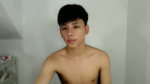 ynotyu online show from February 7, 7:06 pm