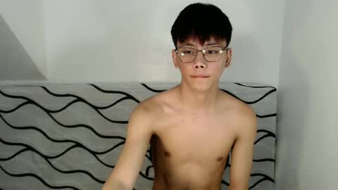 ynotyu online show from June 22, 8:50 pm