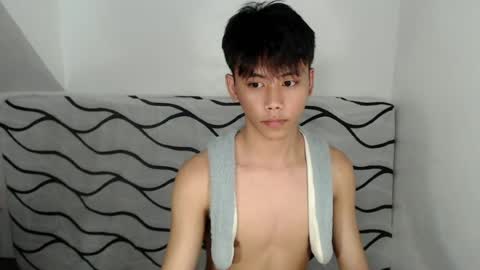 ynotyu online show from July 22, 12:57 am