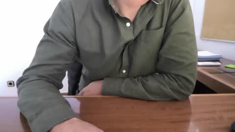 Snapshot of yo47 chatting on December 3, 3:10 pm Yo47 online show from December 3, 3:10 pm