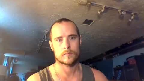 Snapshot of yodaddy29471 chatting on May 23, 8:57 pm Single man online show from May 23, 8:57 pm