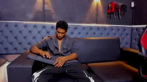 Snapshot of yoel_blessed chatting on June 13, 11:08 am Yoel online show from June 13, 11:08 am