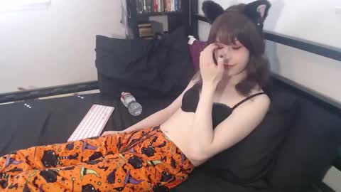 Snapshot of yokaigirl chatting on October 11, 6:28 pm Yokai Girl online show from October 11, 6:28 pm