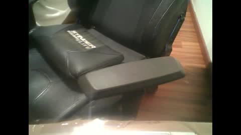 Snapshot of yokaxondoo chatting on February 16, 3:48 pm yokaxondoo online show from February 16, 3:48 pm