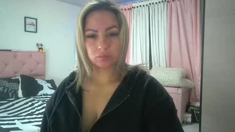 yokiko online show from September 11, 1:55 pm