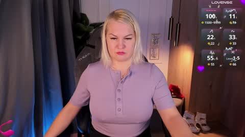 Snapshot of yolanda_kiss chatting on January 21, 8:43 pm Yolanda online show from January 21, 8:43 pm