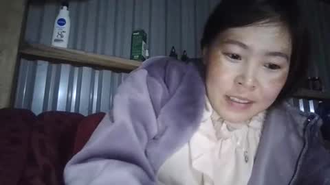 Snapshot of yongmi_ chatting on November 26, 1:01 pm yongmi_ online show from November 26, 1:01 pm