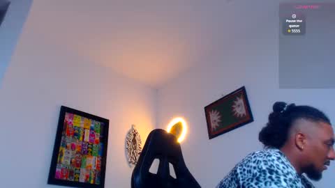 Snapshot of yosoy_enzo2020 chatting on July 16, 5:35 am Enzo online show from July 16, 5:35 am