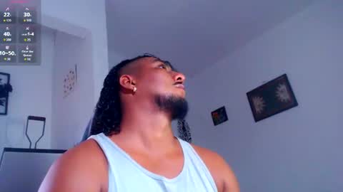 Snapshot of yosoy_enzo2020 chatting on July 20, 10:34 pm Enzo online show from July 20, 10:34 pm