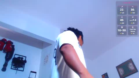 Snapshot of yosoy_enzo2020 chatting on July 25, 7:33 pm Enzo online show from July 25, 7:33 pm