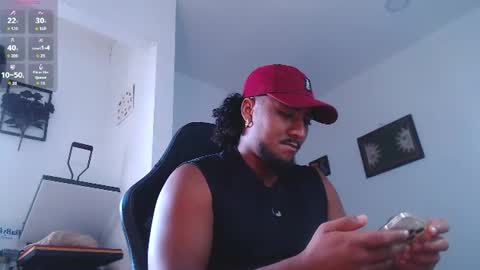 Snapshot of yosoy_enzo2020 chatting on July 31, 9:36 pm Enzo online show from July 31, 9:36 pm
