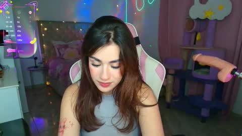 Snapshot of you_angel__ chatting on November 13, 3:49 am Ana online show from November 13, 3:49 am