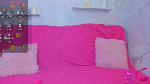 Nicol online show from November 30, 6:23 pm