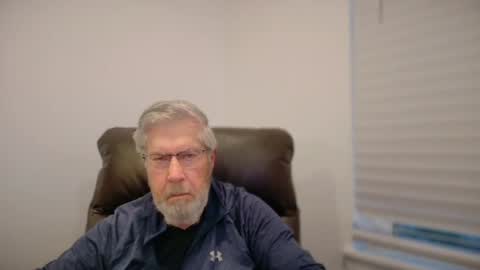 Snapshot of yougogirl_3 chatting on July 16, 11:38 am Colorado Guy Straight online show from July 16, 11:38 am