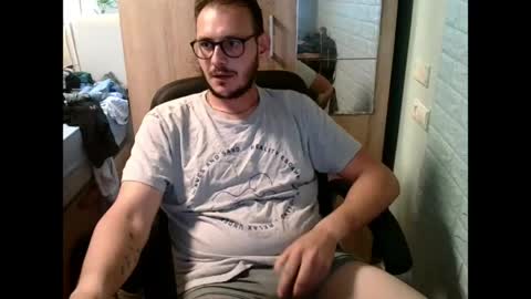 A... online show from June 8, 3:01 pm