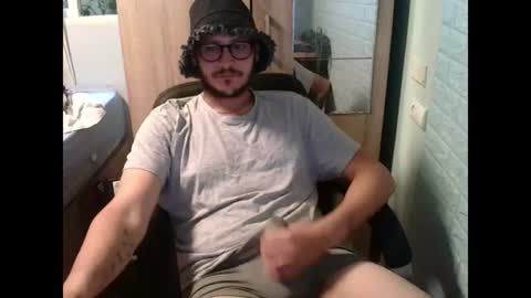 A... online show from June 18, 7:19 am